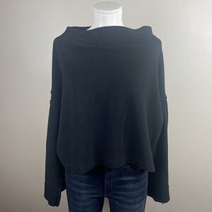 We the Free Women's Knit Top  Boat Neck Wide Sleeve Cropped Oversized Size XS